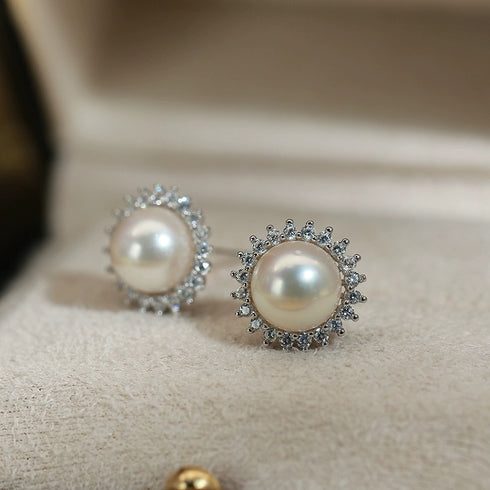 Sunflower Akoya Pearl Stud Earrings – 18K Gold Vermeil / Sterling Silver