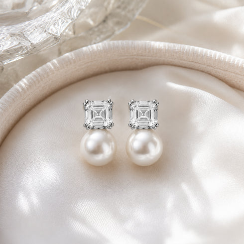 White Cube Pearl Stud Earrings