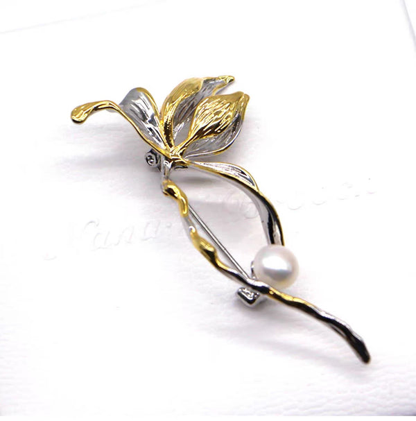 Floral Freshwater Pearl Brooch