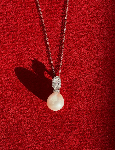 Rectangle Cubic Zirconia Pearl Pendant Necklace