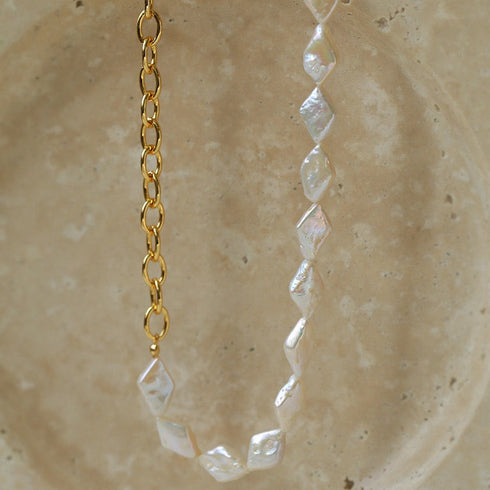 Rhombic Freshwater Baroque Pearl Gold Chain Necklace – Gold Plated