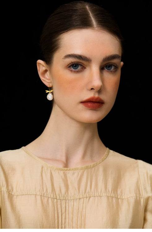 Dragonfly Baroque Pearl Earrings - Gold Vermeil