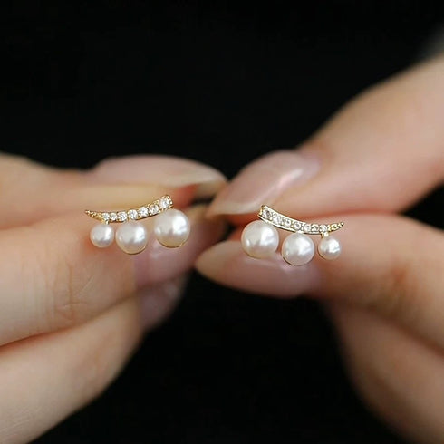 Crescent Moon Pearl Gradient Stud Earrings - Gold Plated