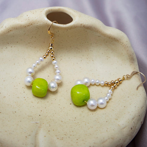 Colorful Cube Teardrop Pearl Earrings – Rustic Elegance