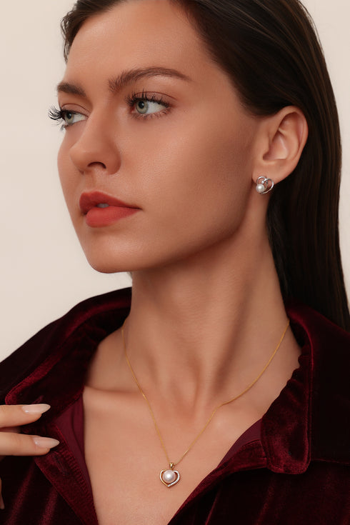 Exquisite Heart Zirconia Pearl Pendant Necklace - Gold Vermeil