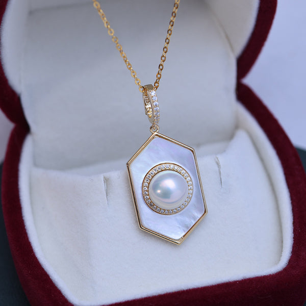 Rhombus Mother of Pearl Necklace with Pearl & Zirconia