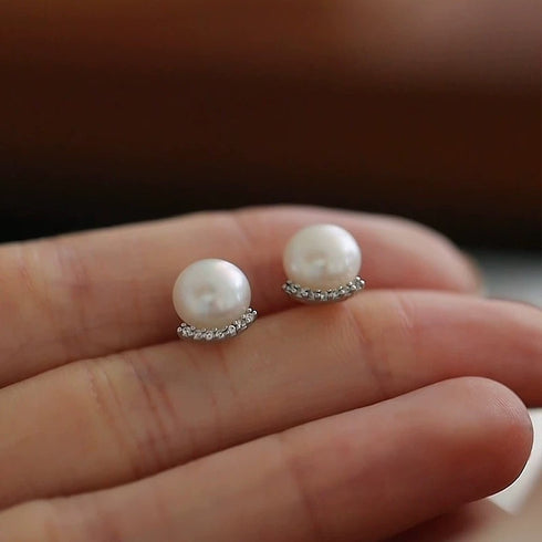 Zirconia Line Freshwater Pearl Stud Earrings