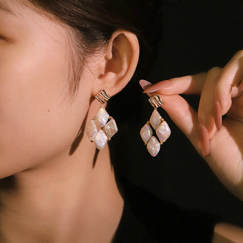 Rhombic Freshwater Baroque Pearl Earrings – Gold Plated