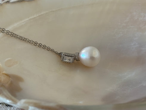 Rectangle Cubic Zirconia Pearl Pendant Necklace