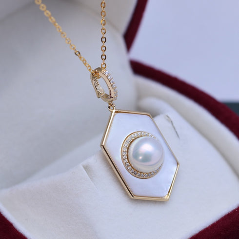 Rhombus Mother of Pearl Necklace with Pearl & Zirconia