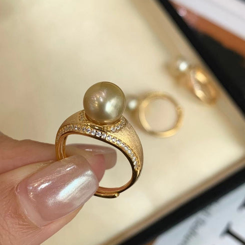 Golden South Sea Pearl Matte Ring – Gold Vermeil