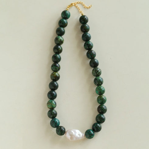 Large Natural Baroque Green Gem Ball Beaded Necklace