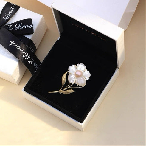 Flower Pink Pearl Brooch