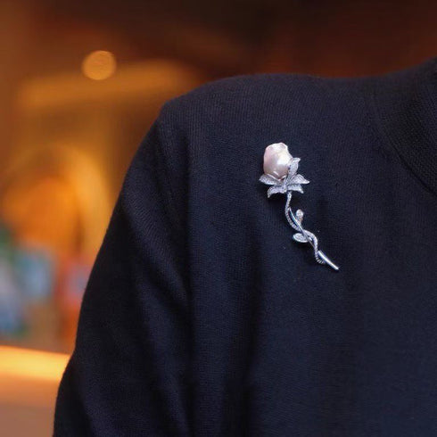 Flower Baroque Pearl Brooch
