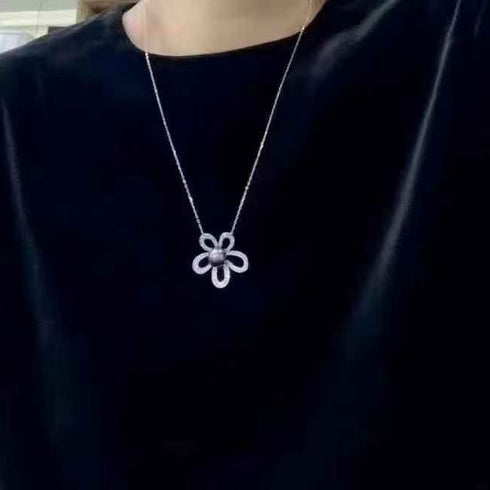 Tahitian Pearl Flower Pendant Necklace