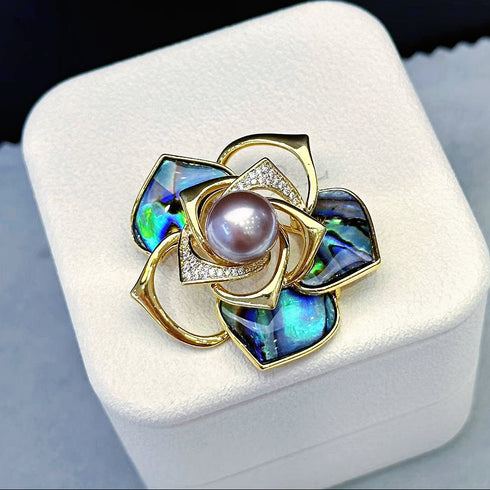 Camellia Floral Pearl Brooch – Elegant and Timeless