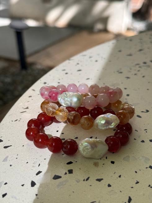 Red Agate Baroque Pearl Bracelet