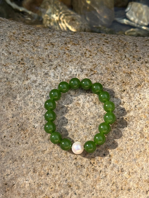Jade Green 12–13mm Freshwater Pearl & Jade Green Bracelet