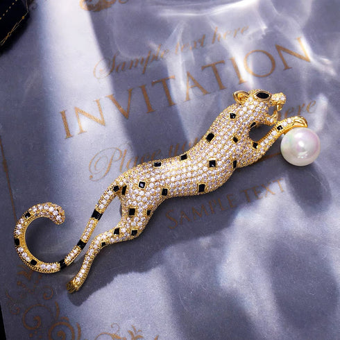Cheetah Freshwater Pearl Brooch