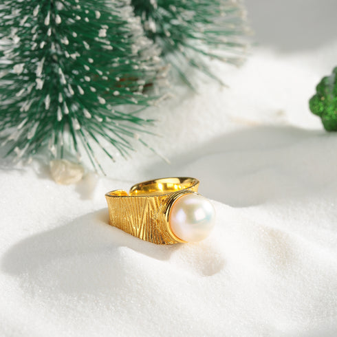 Chic White Pearl Wide Gold Open Ring - 18K Gold Vermeil