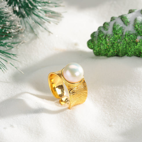 Chic White Pearl Wide Gold Open Ring - 18K Gold Vermeil