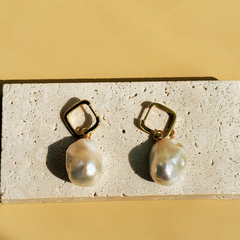 Baroque Pearl Drop Gold Square Hoop Earrings - Versatile Design