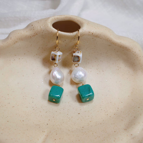 Colorful Cube Pendant Baroque Pearl Earrings – Rustic Charm & Unique Style