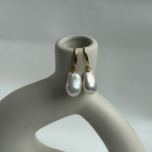 Lustra Baroque Drop Hoop