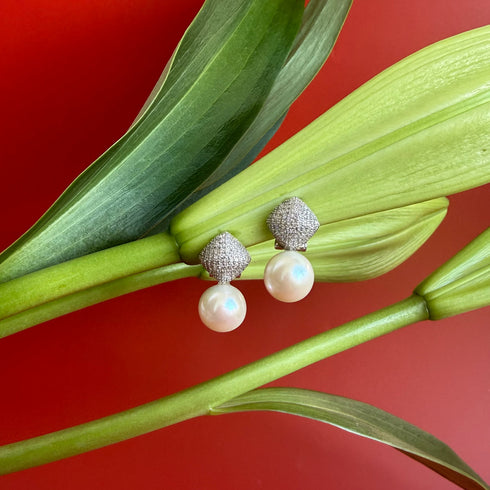 10-11mm Pavé Cushion Top Freshwater Pearl Drop Earrings