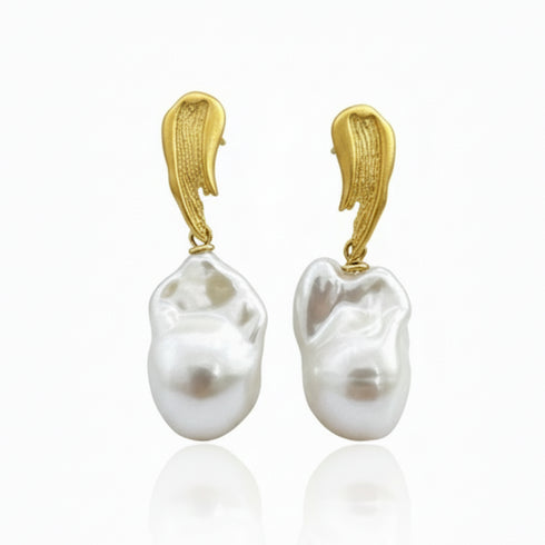 Arty Draw Baroque Pearl Earrings - Gold Vermeil / Sterling Silver