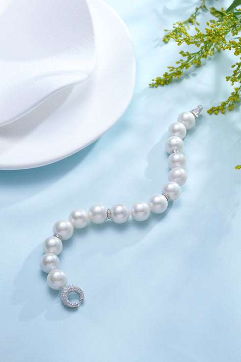 11-13mm Large Pearl Bracelet - Chic Timeless Elegance