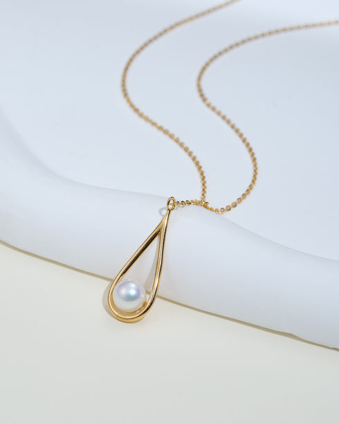 Morden Teardrop Pearl Pendant Necklace - Gold Vermeil