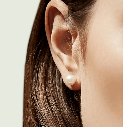 5.5-8.5mm White Akoya Round Pearl Stud Earrings - May-Lynn