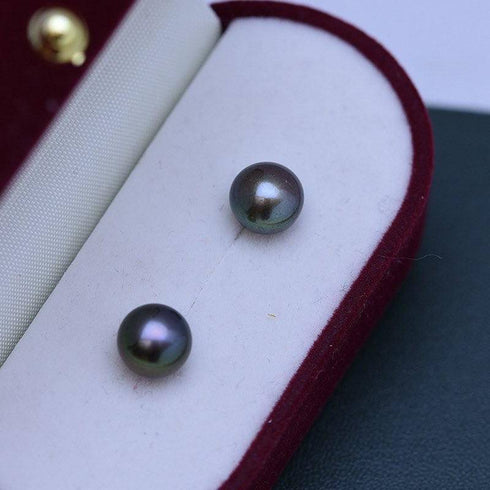 Black Button Freshwater Pearl Stud Earrings - May-Lynn