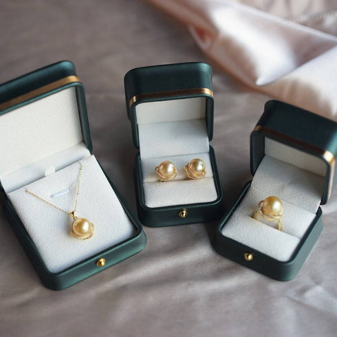 Rose Elegance Golden South Sea Pearl Set