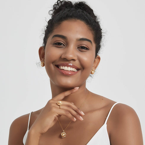 Rose Elegance Golden South Sea Pearl Set