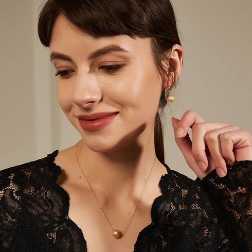 Golden Pearl Thread Pendant