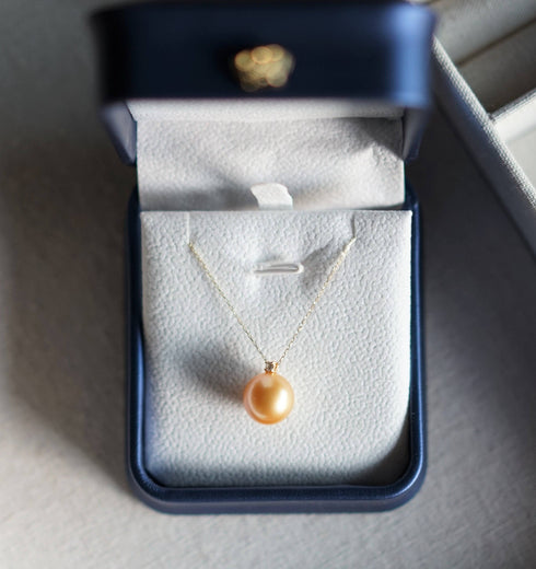 SaSha Golden South Sea Pearl Pendant Necklace - 18K Solid Gold