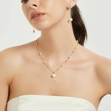 Grace Teardrop Pearl Necklace - Purple / White