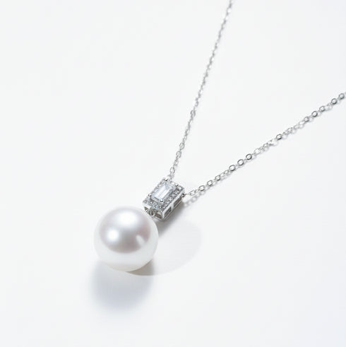 12–13mm Freshwater Pearl Geometric Zircon Pendant Necklace